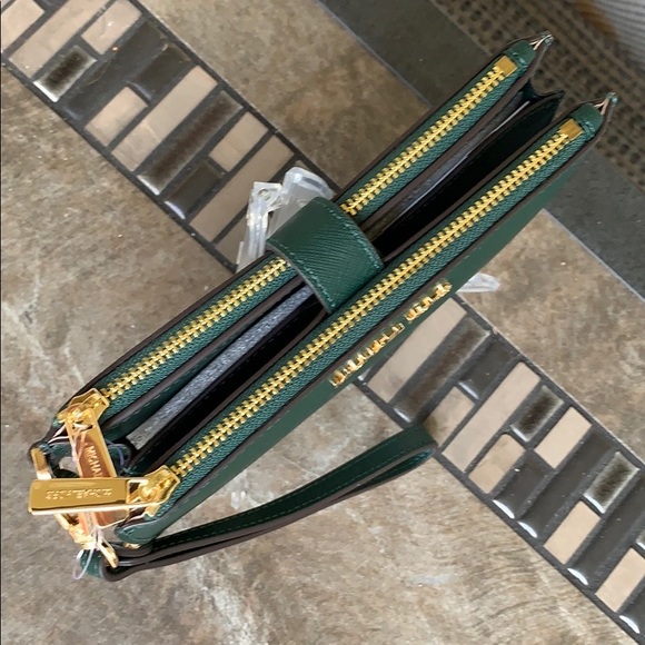 MICHAEL KORS LG DOUBLE ZIP WRISTLET RACING GREEN - Picture 3 of 16